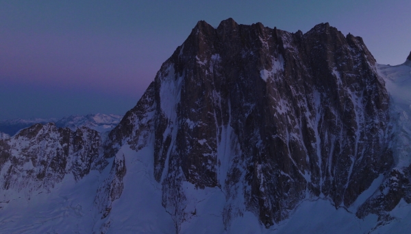 „Во замрзнувач: Диретисимата Вокер“, Јаник Боисено, Франција, 27’, 2023